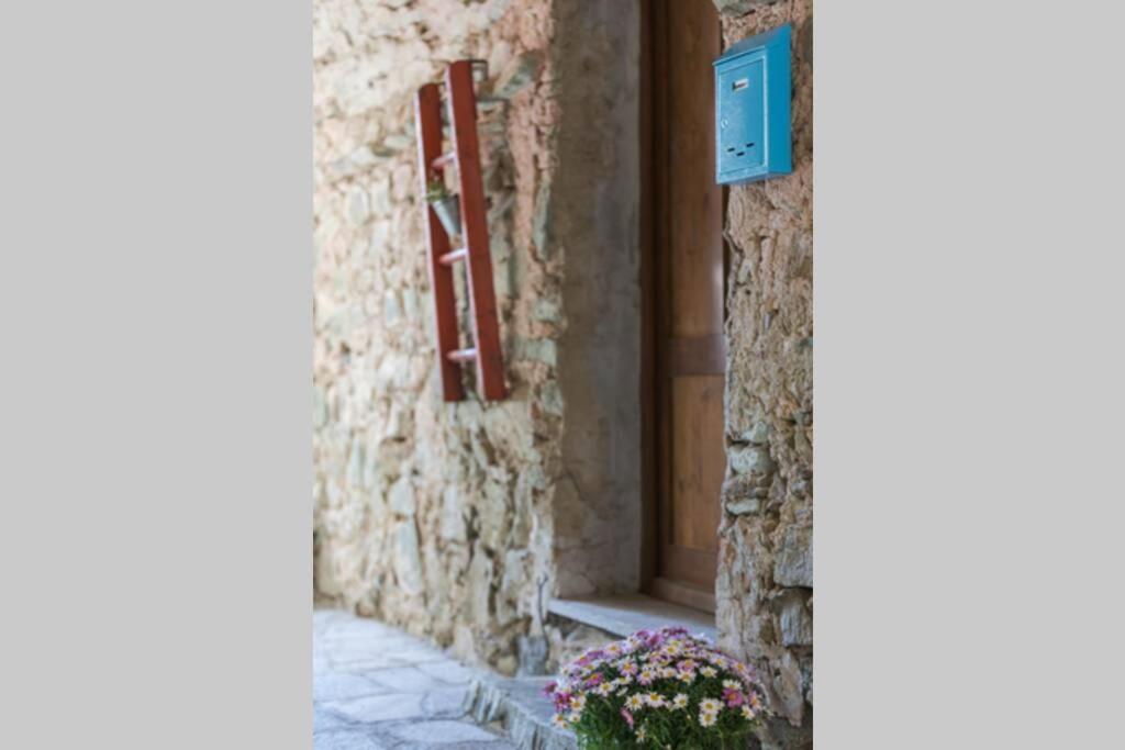 Villa La Casa Di Sandra A Noli Exterior foto